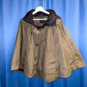 Forever 21 quilted inside cape.